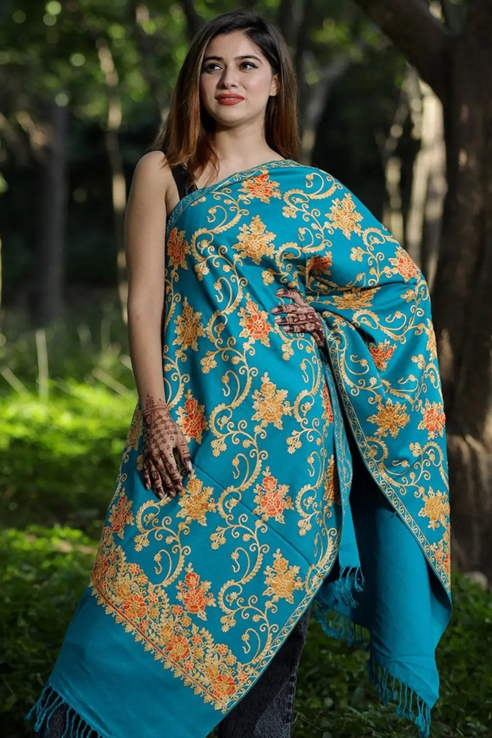 Kashmiri Aari Work Stoles Kashmirvilla