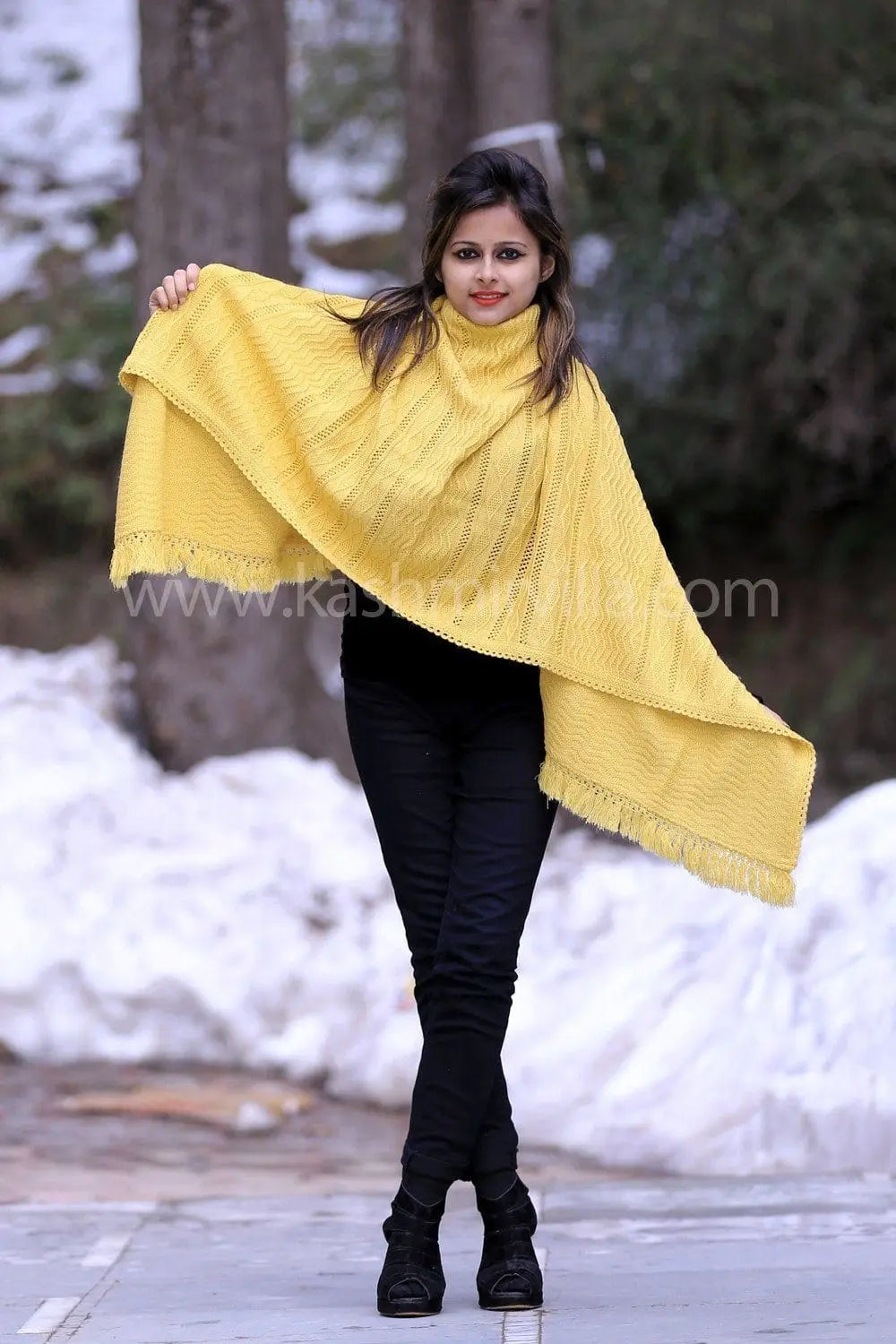 Kashmir Knitting Stoles
