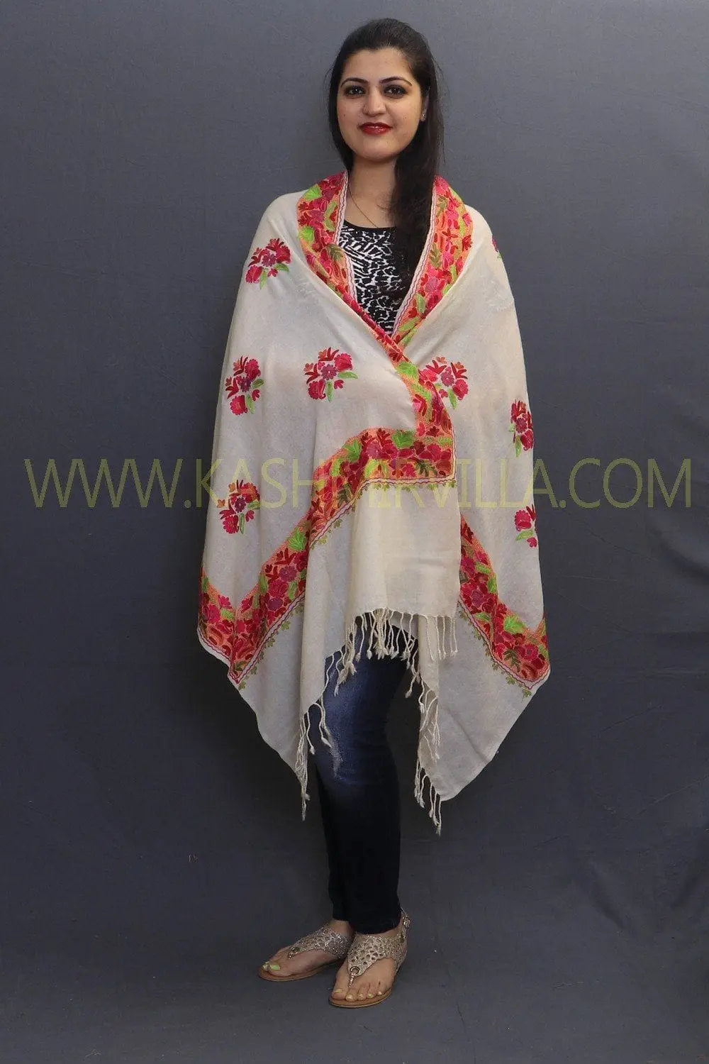 Kashmiri Sozni Work Stoles