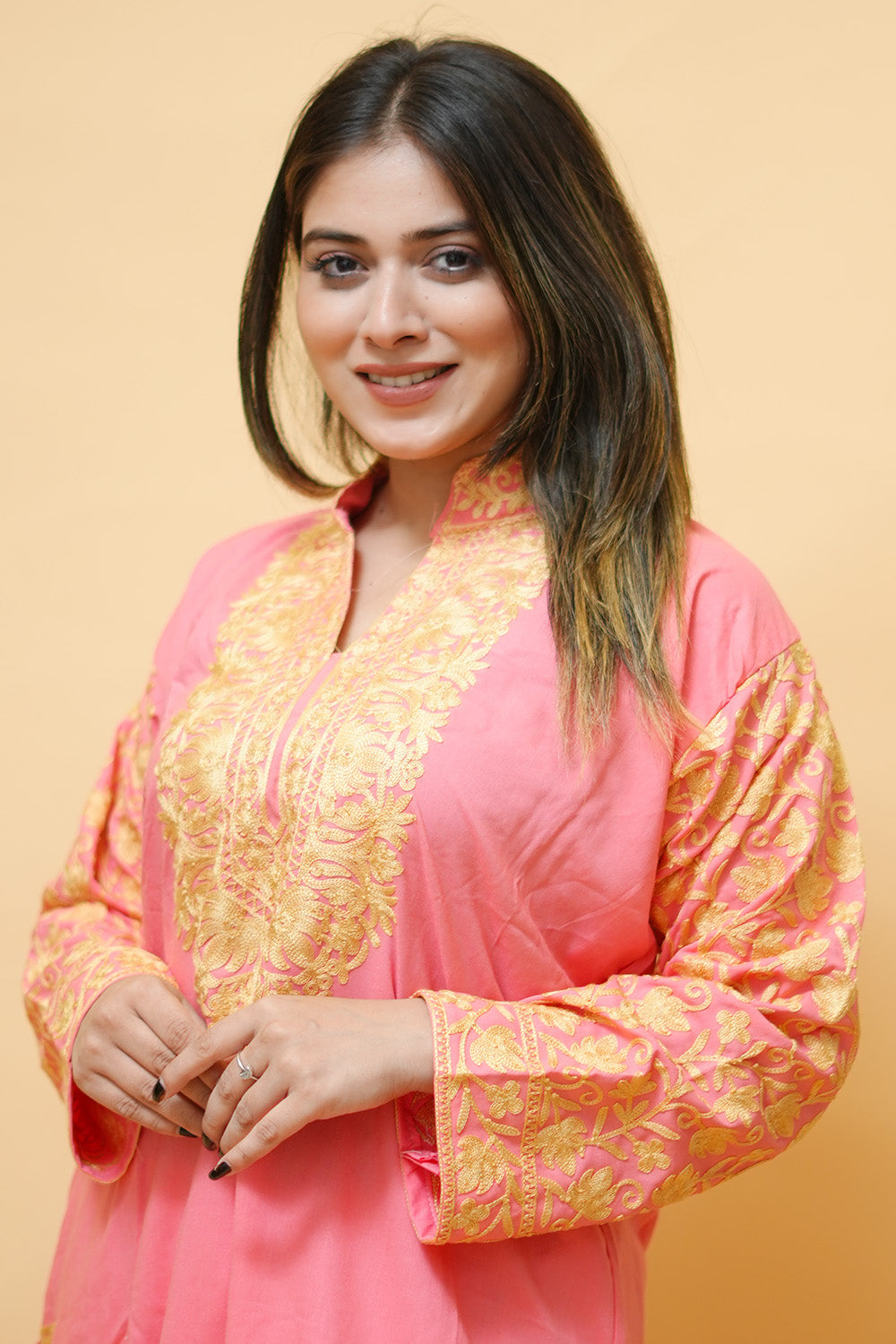 Aari