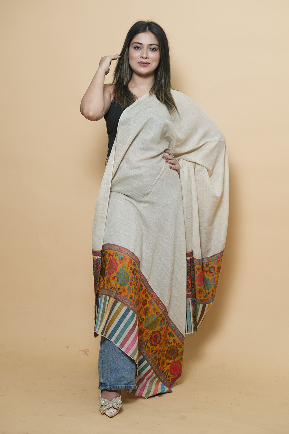 Beige Colour Kani Shawl With Style Bold And Dense Border