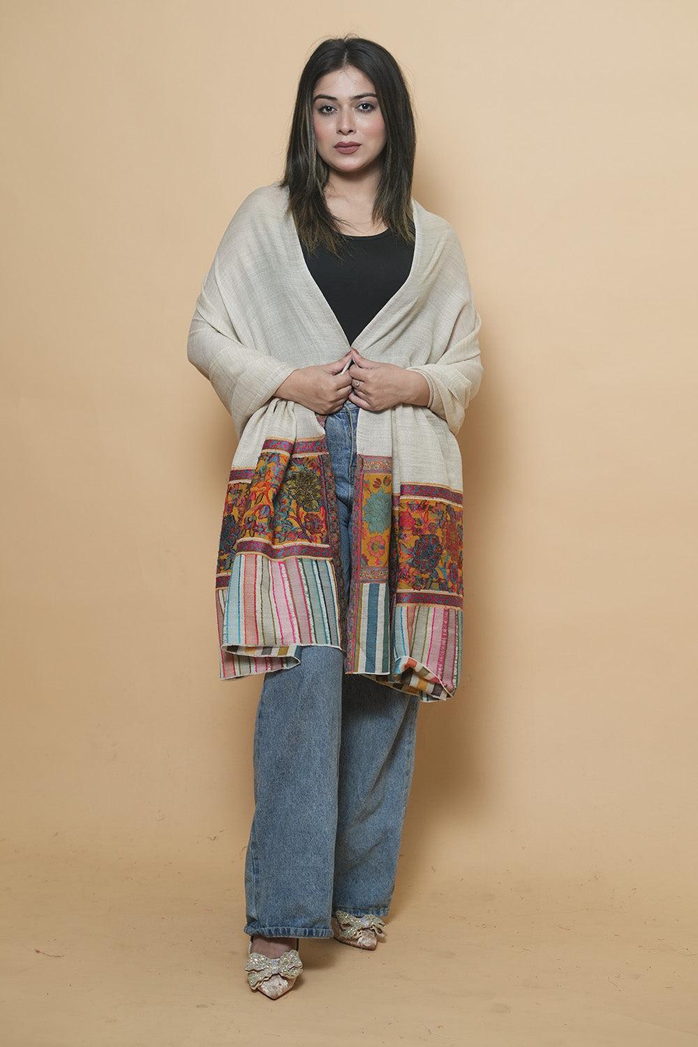 Beige Colour Kani Shawl With Style Bold And Dense Border