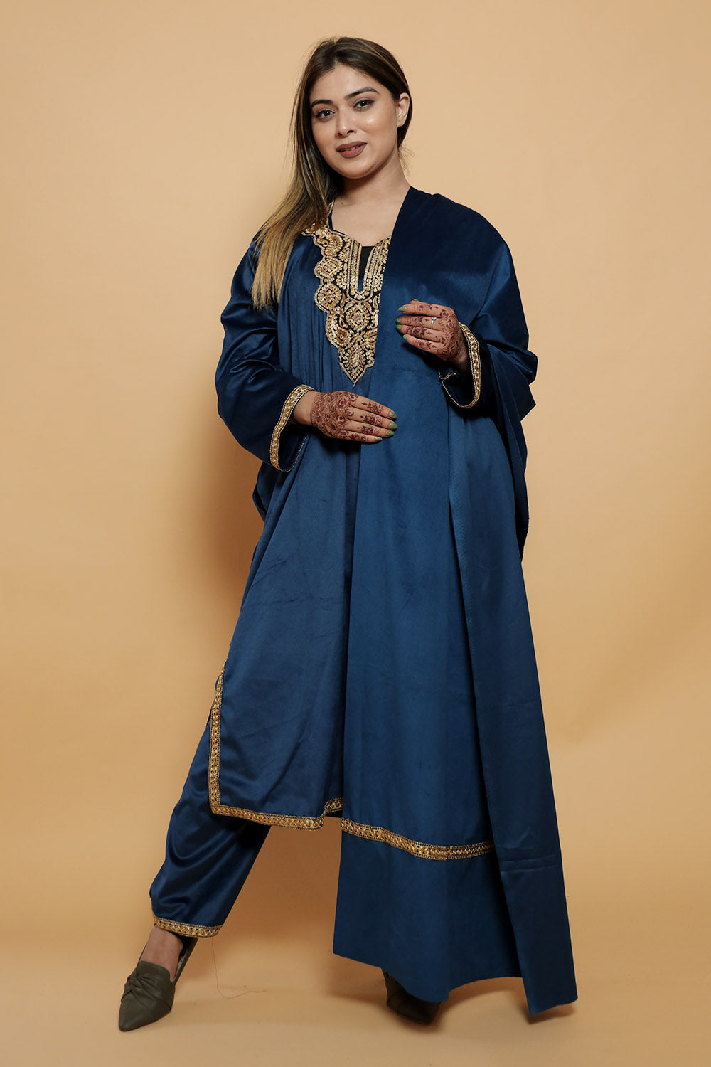 Blue Color Kashmiri Pheran Set With Tilla Patch Work