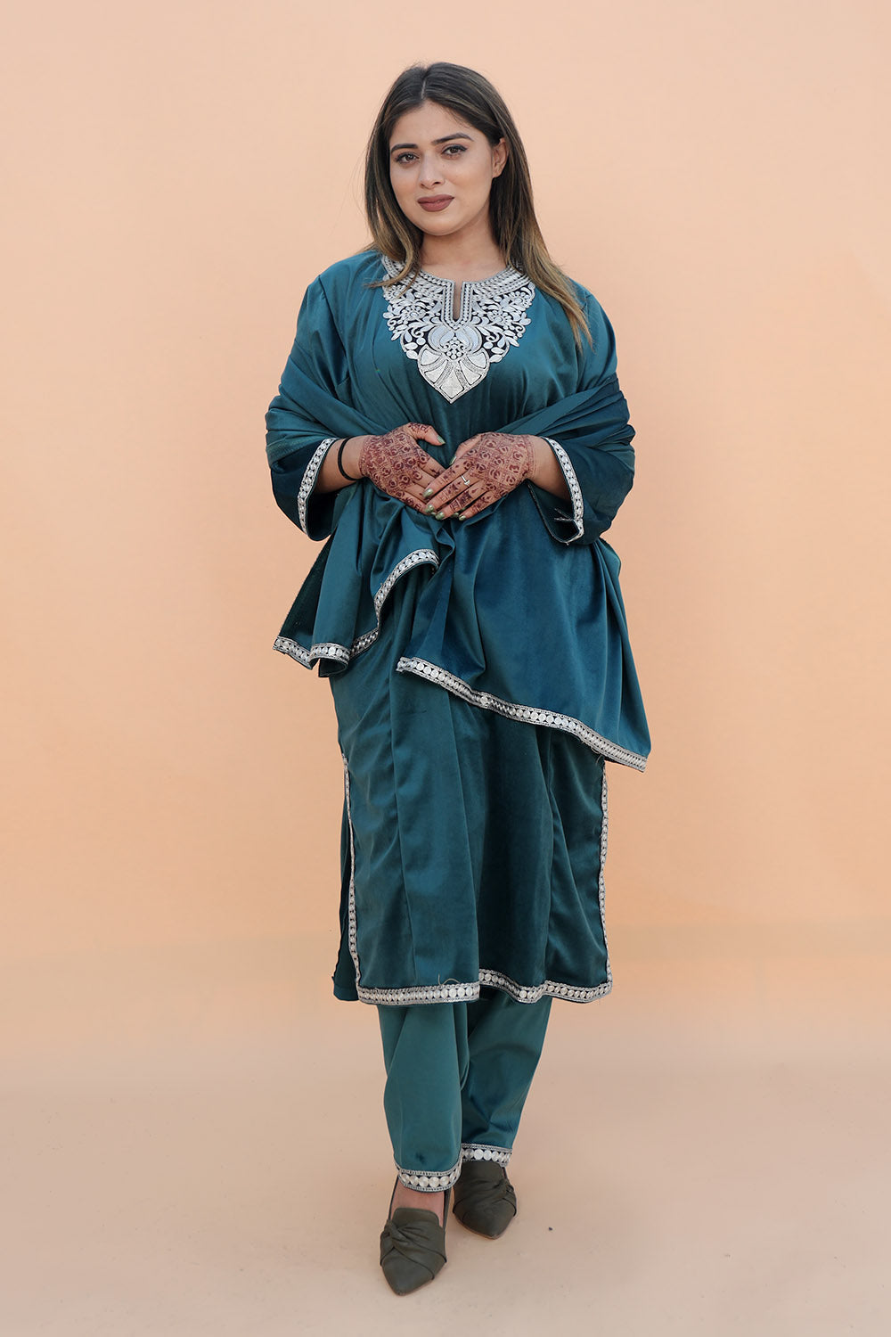 Blue Color Kashmiri Pheran Set With Tilla Patch Work