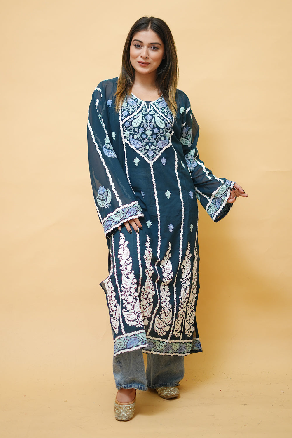 Blue Lining Kashmiri Kurti With Multicolour all over Front