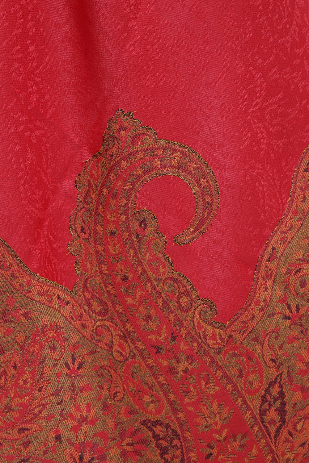 Red Colour Jamawar Shawl With Highly Defined Borders