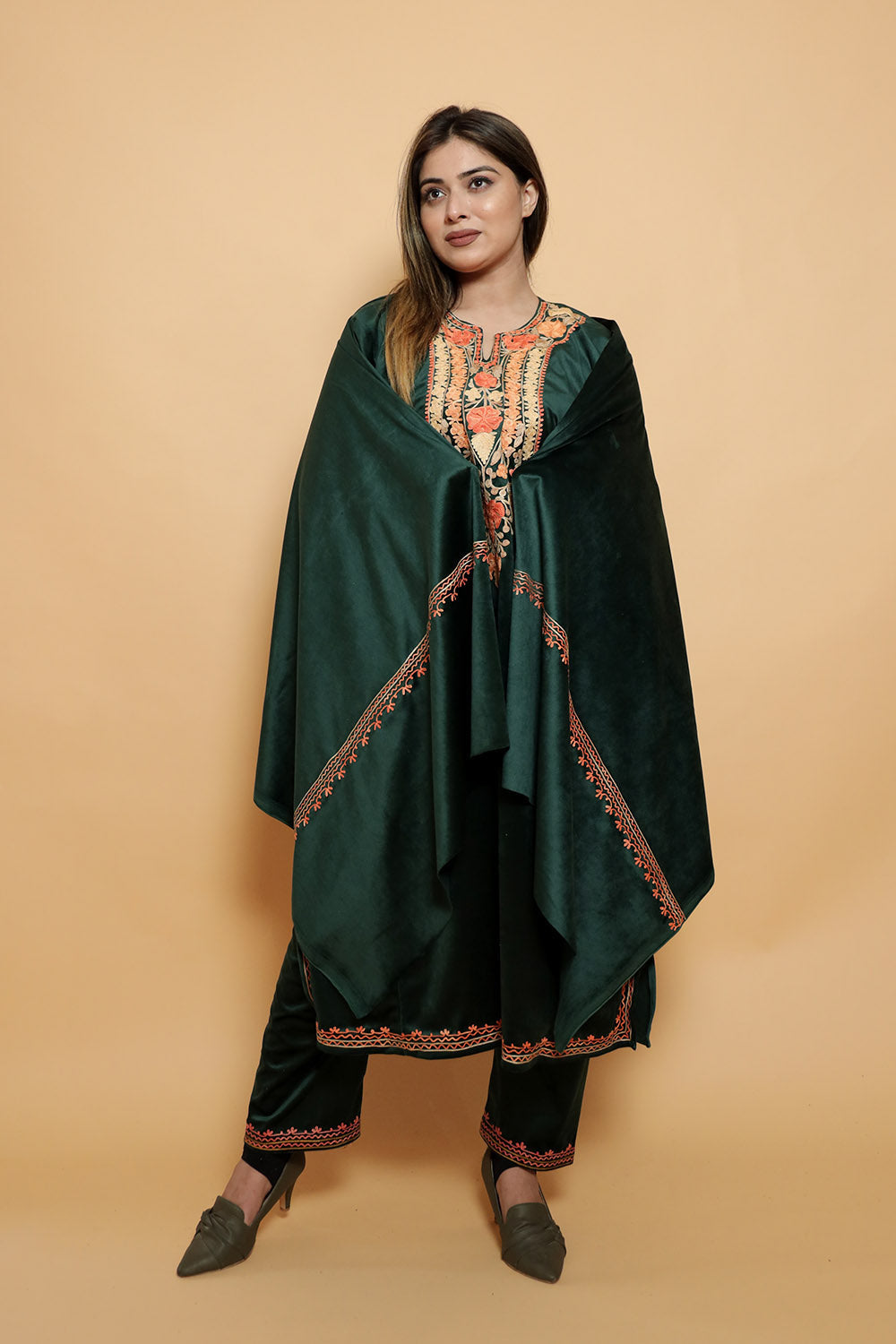 Dark Green Color Kashmiri Pheran Set With Kashida Aari Work
