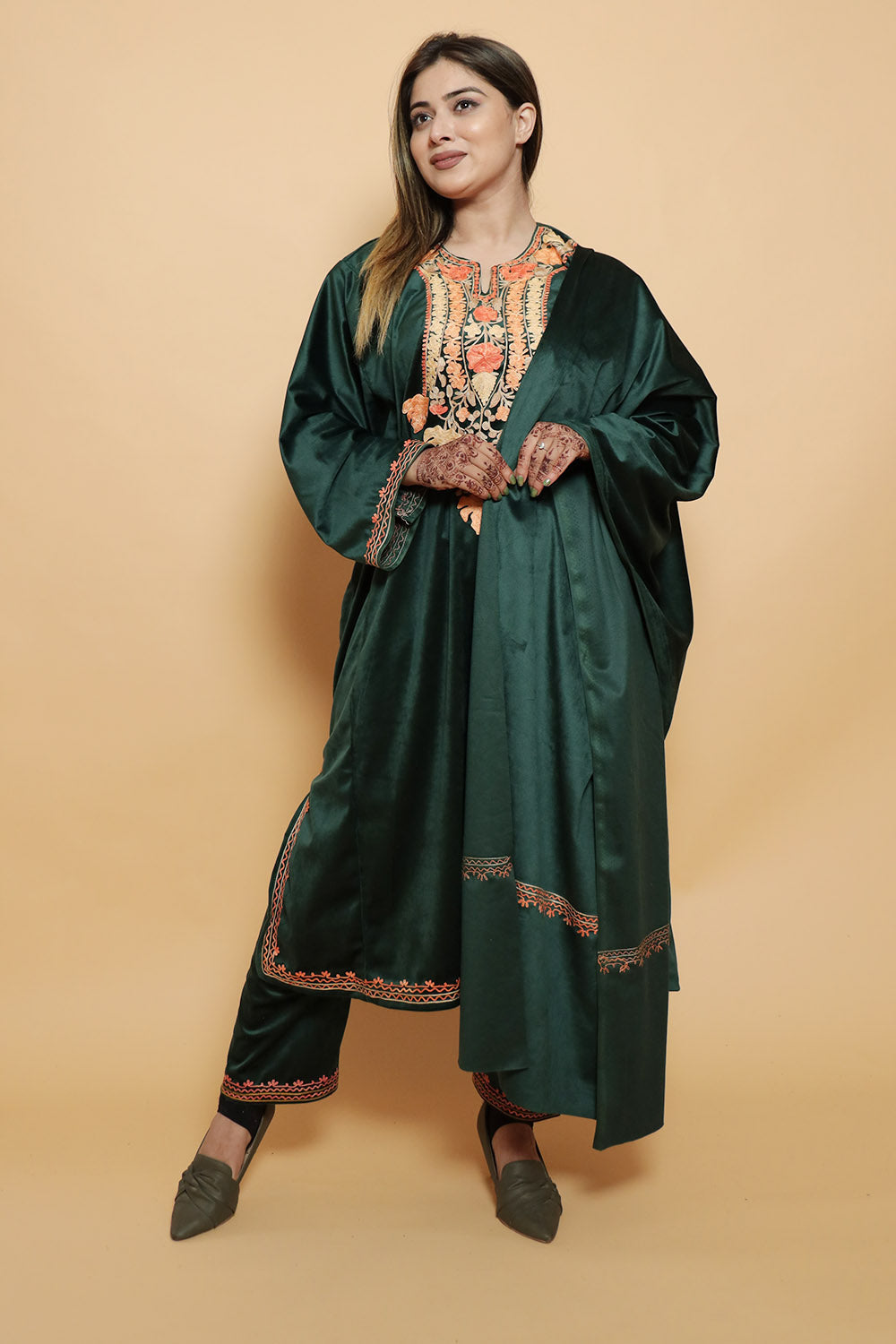 Dark Green Color Kashmiri Pheran Set With Kashida Aari Work