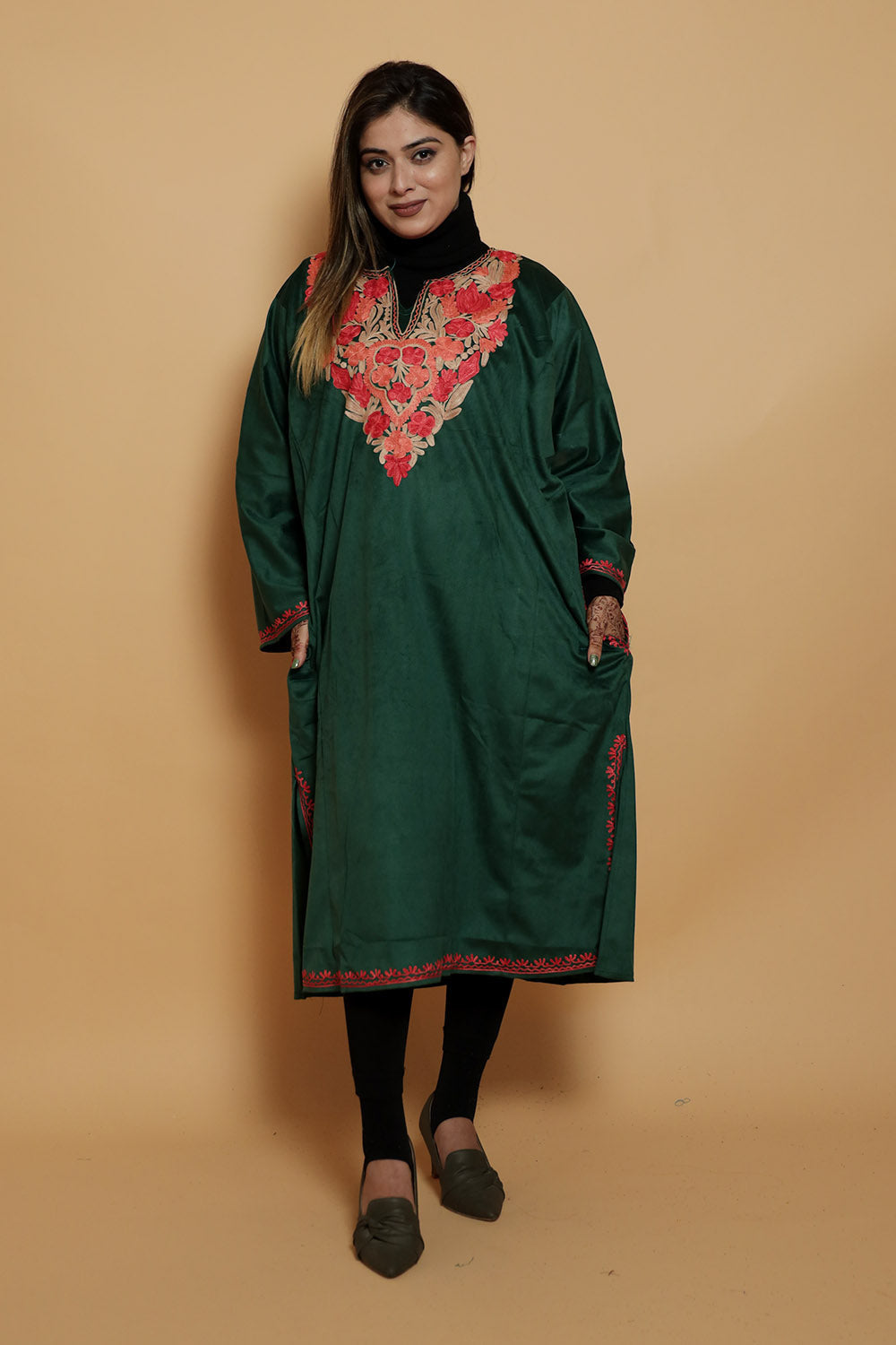 Green Colour Very Soft Warm And Elegant Suede Velvet Pheran