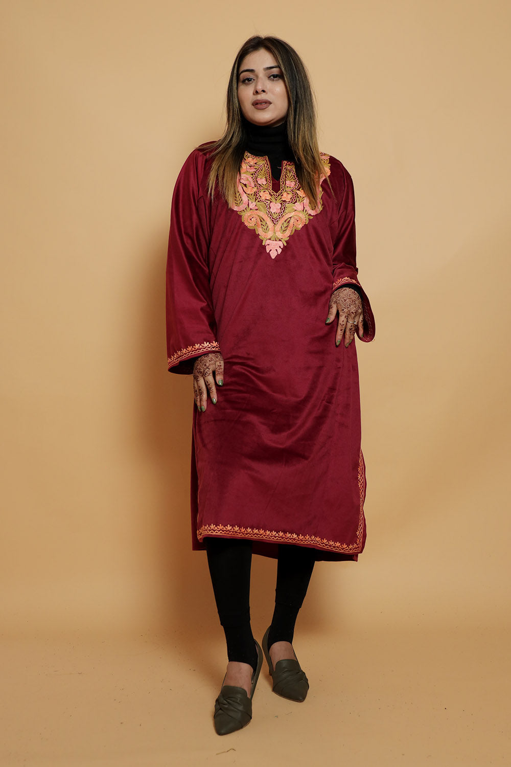 Maroon Colour Very Soft Warm And Elegant Suede Velvet Pheran