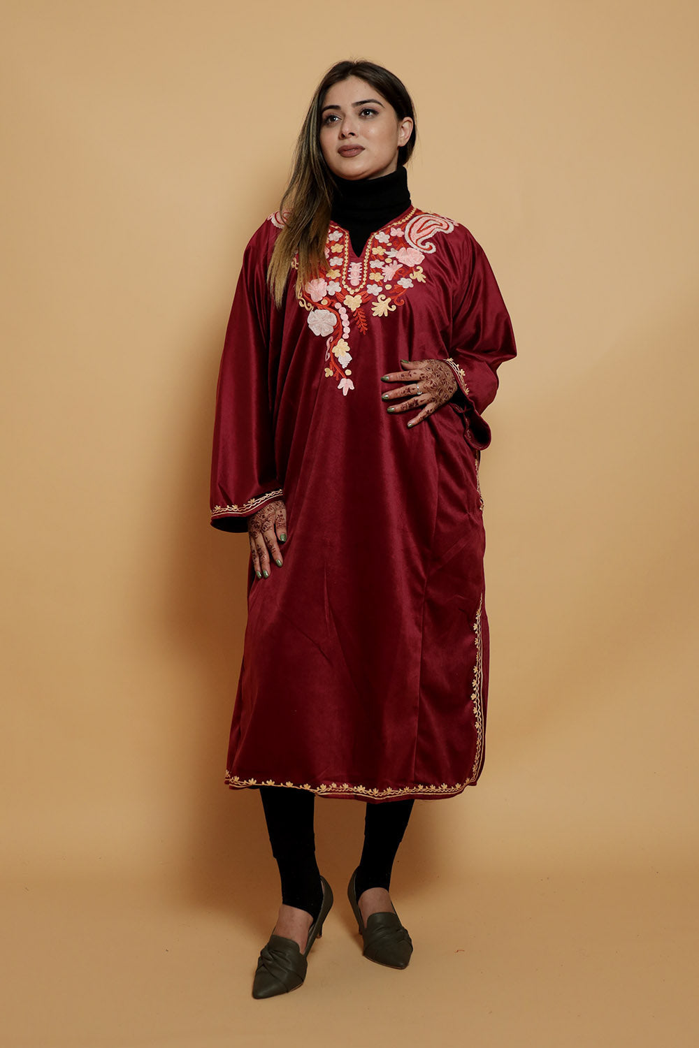 Maroon Colour Very Soft Warm And Elegant Suede Velvet Pheran