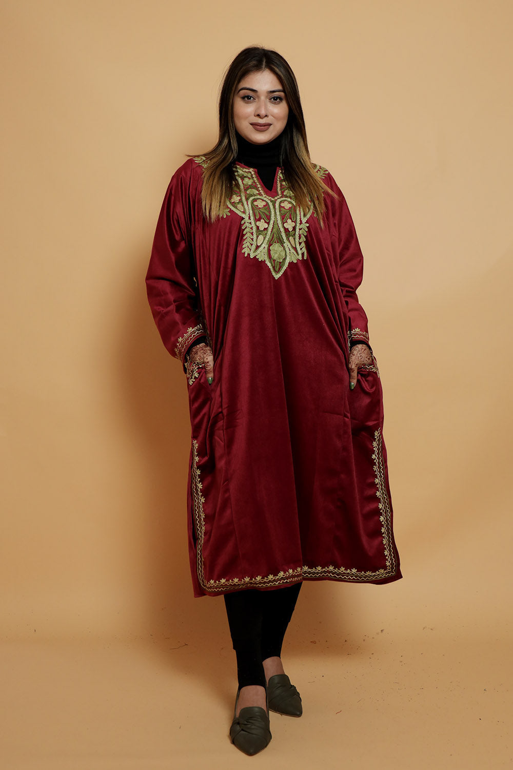 Maroon Colour Very Soft Warm And Elegant Suede Velvet Pheran