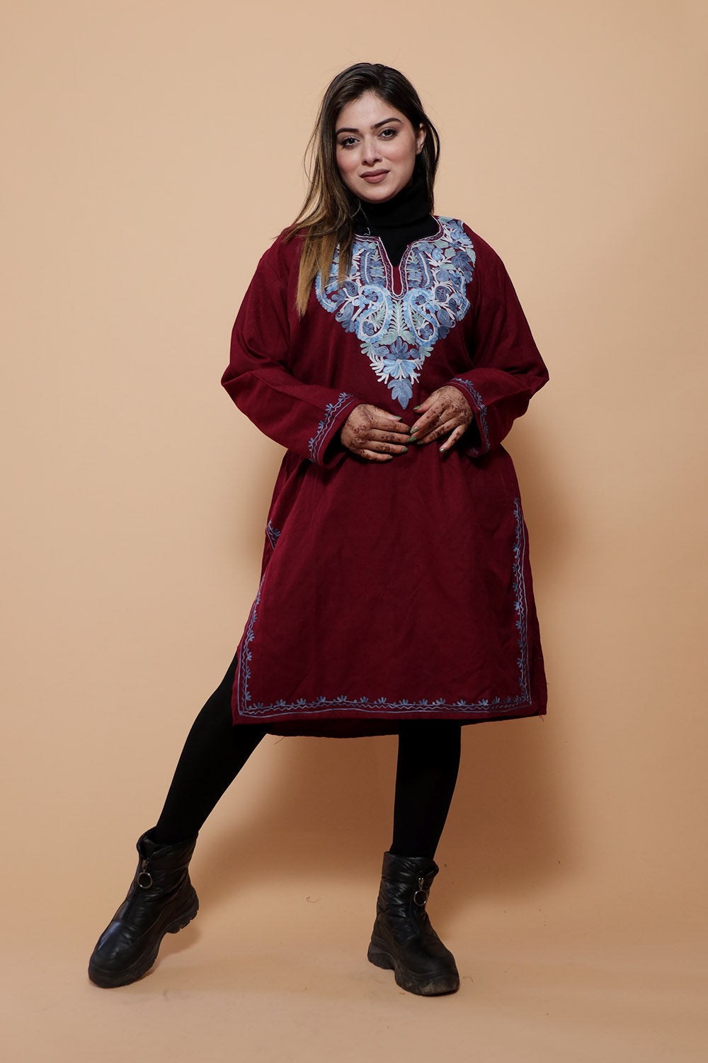 Maroon Colour Very Soft Warm And Elegant Wool Pheran