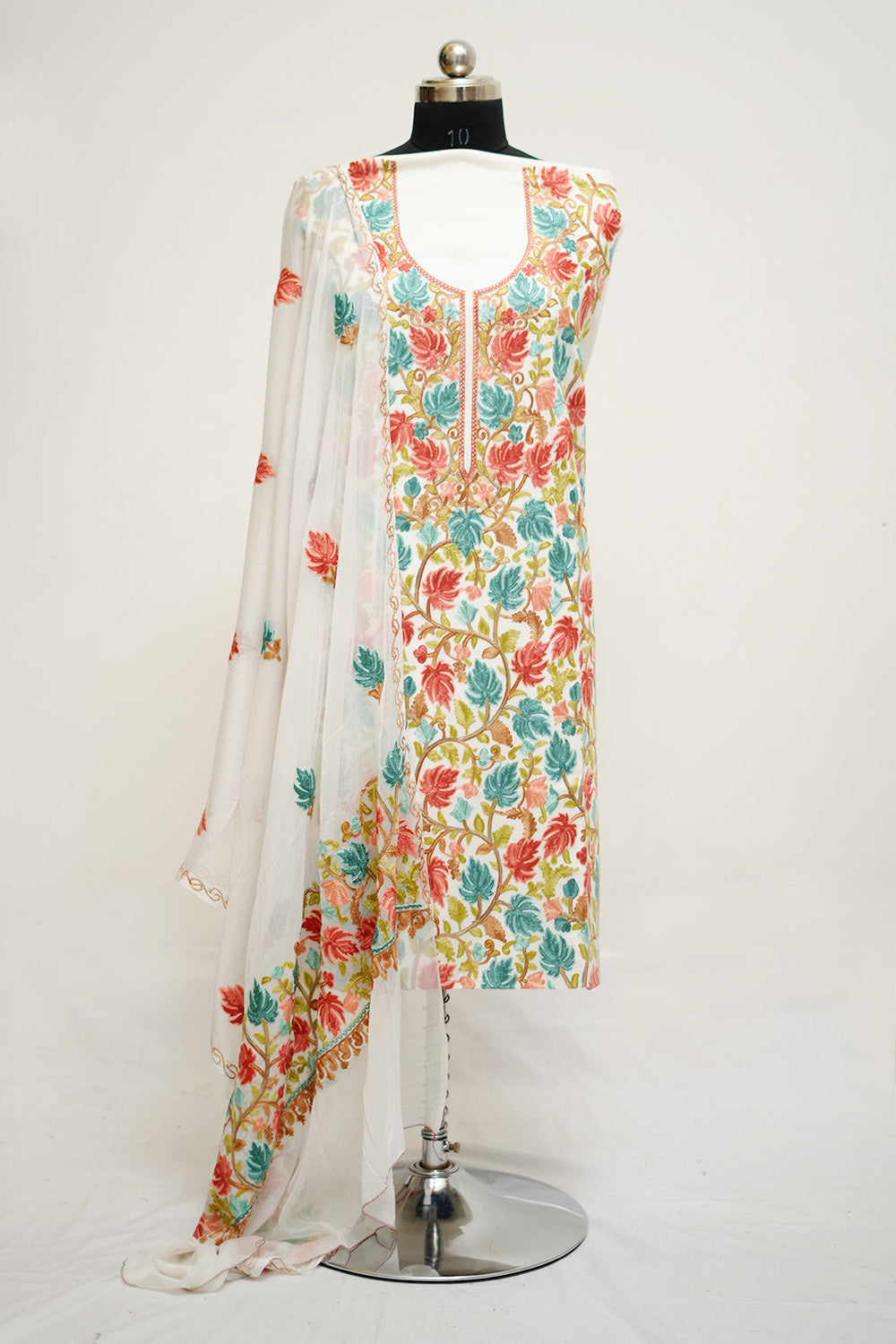 White Aari Work Salwar Kameez With Chinar Heavy Jaal