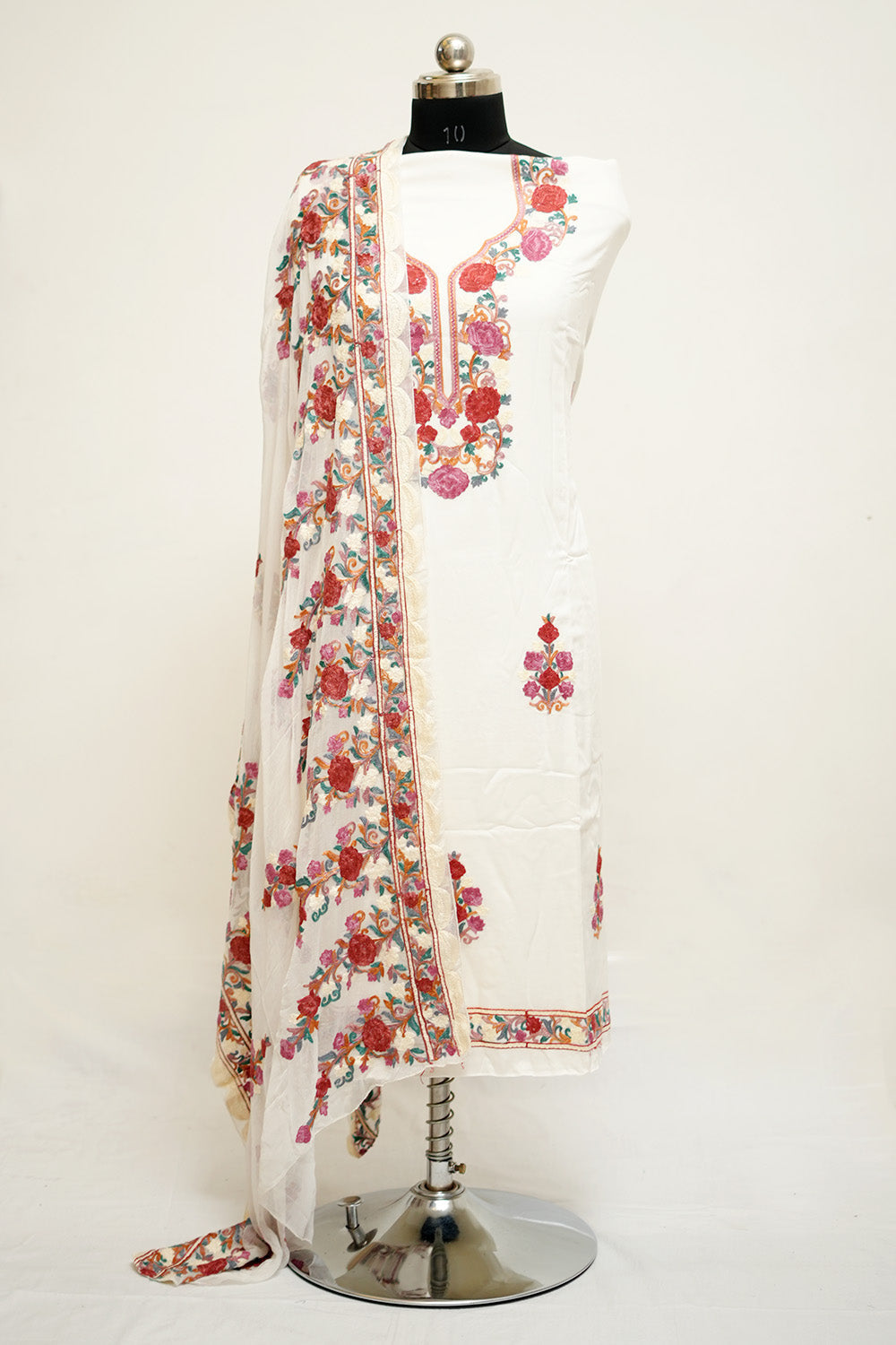 White Colour Aari Work Salwar Kameez With Neckline Pattern