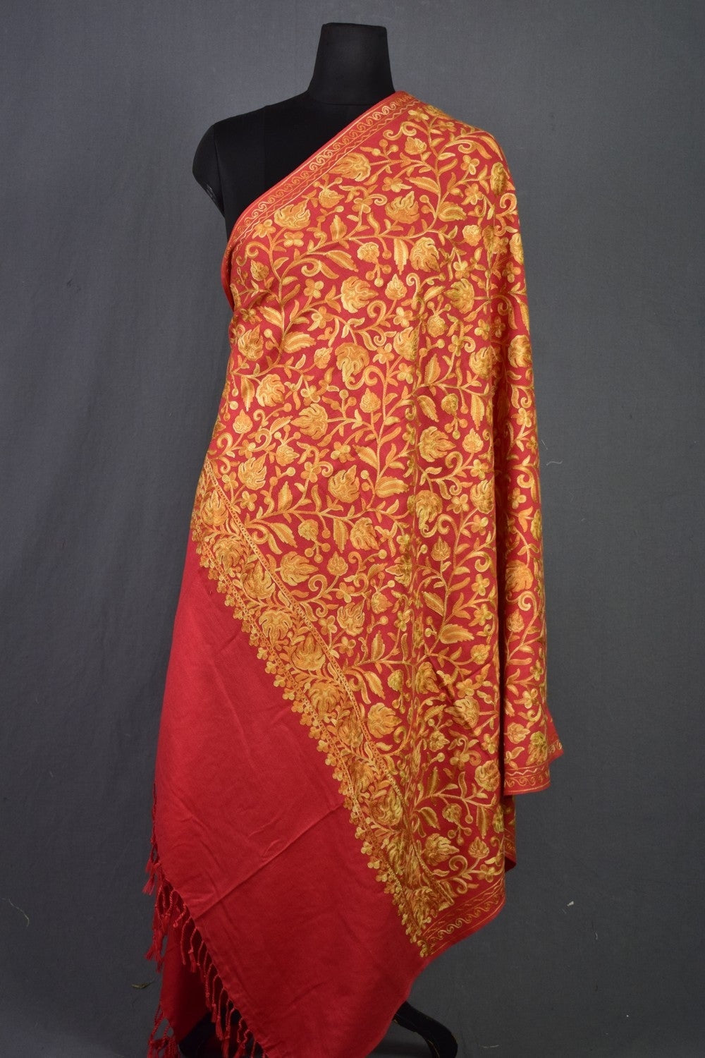 Alluring Pink Florel Chinar Embroidered Kashmiri Aari Work