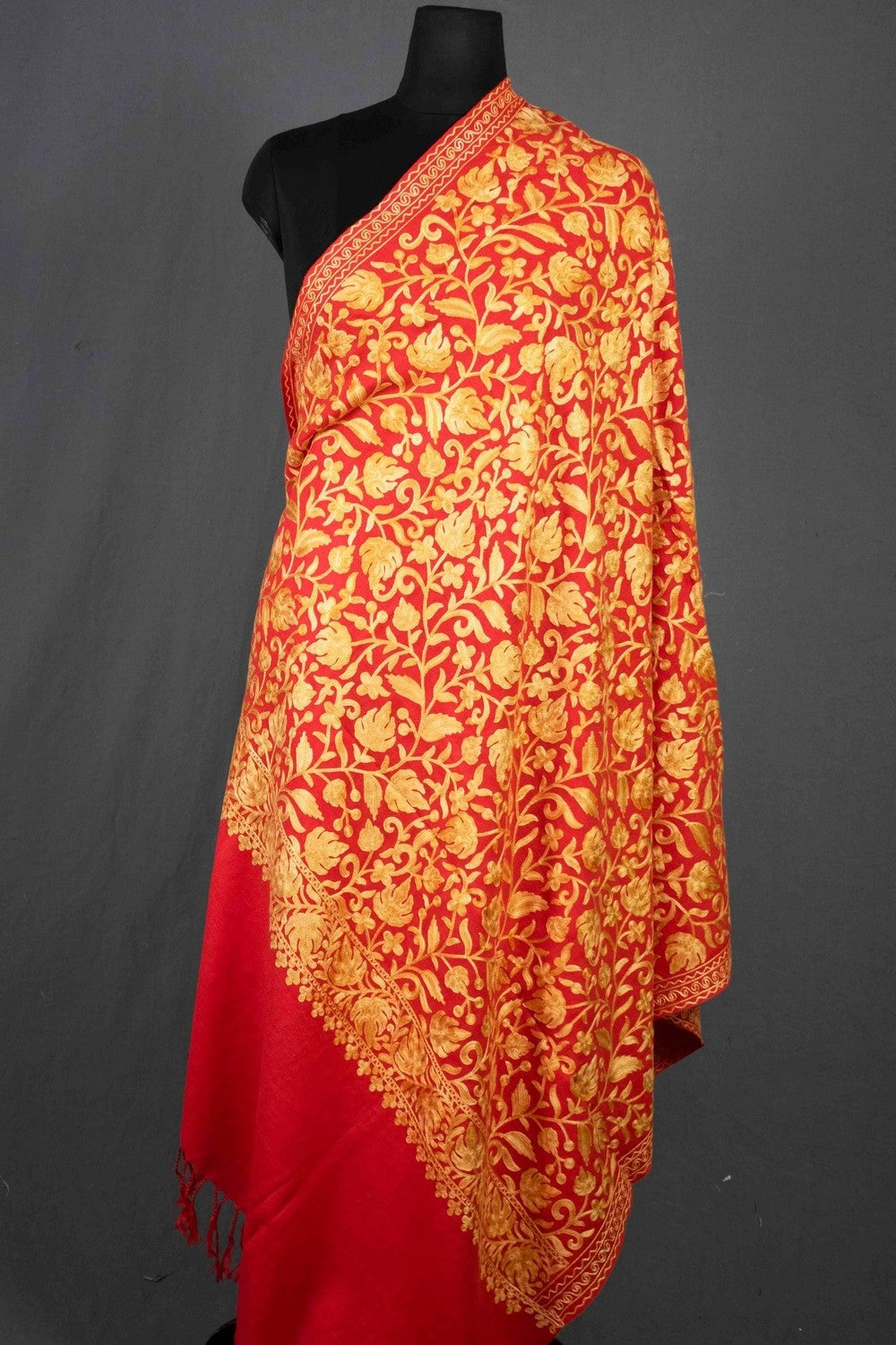 Alluring Pink Florel Chinar Embroidered Kashmiri Aari Work