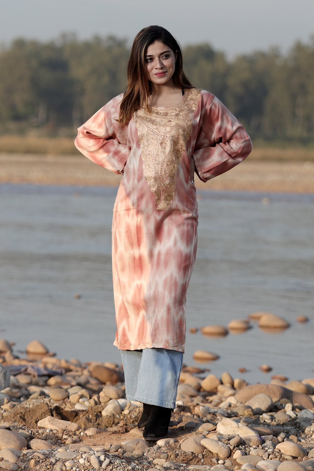 BEAUTIFUL BRICK COLOUR TIE DYE Aari Tilla Work Embroidered