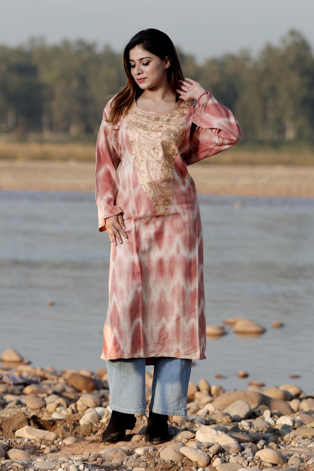 BEAUTIFUL BRICK COLOUR TIE DYE Aari Tilla Work Embroidered