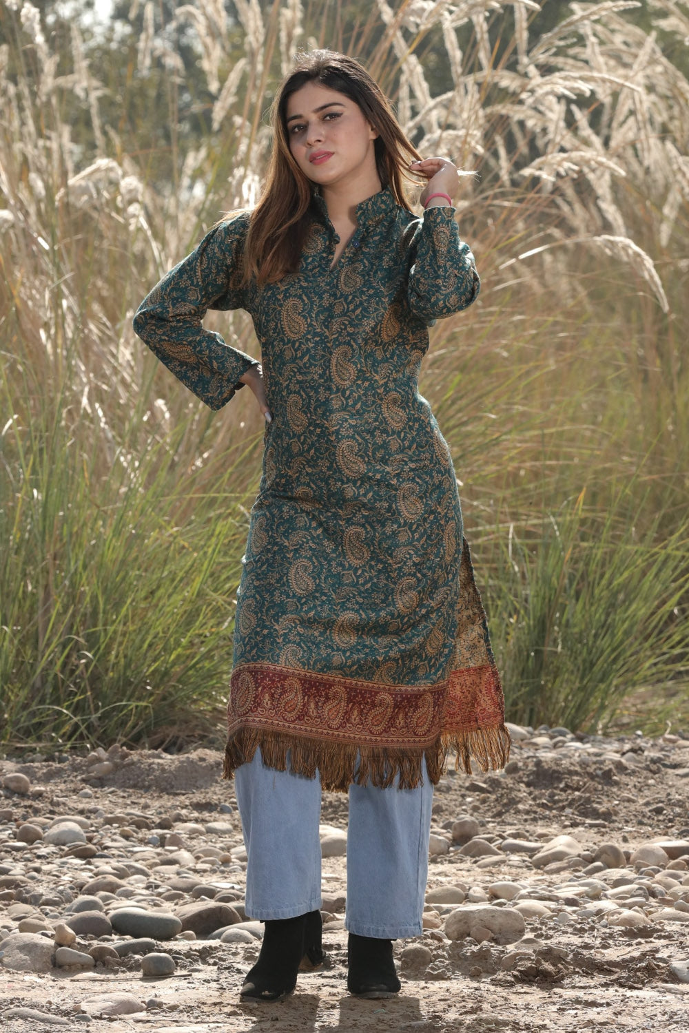 BEAUTIFUL TURQUOISE BLUE COLOUR KASHMIRI WOVEN KURTA