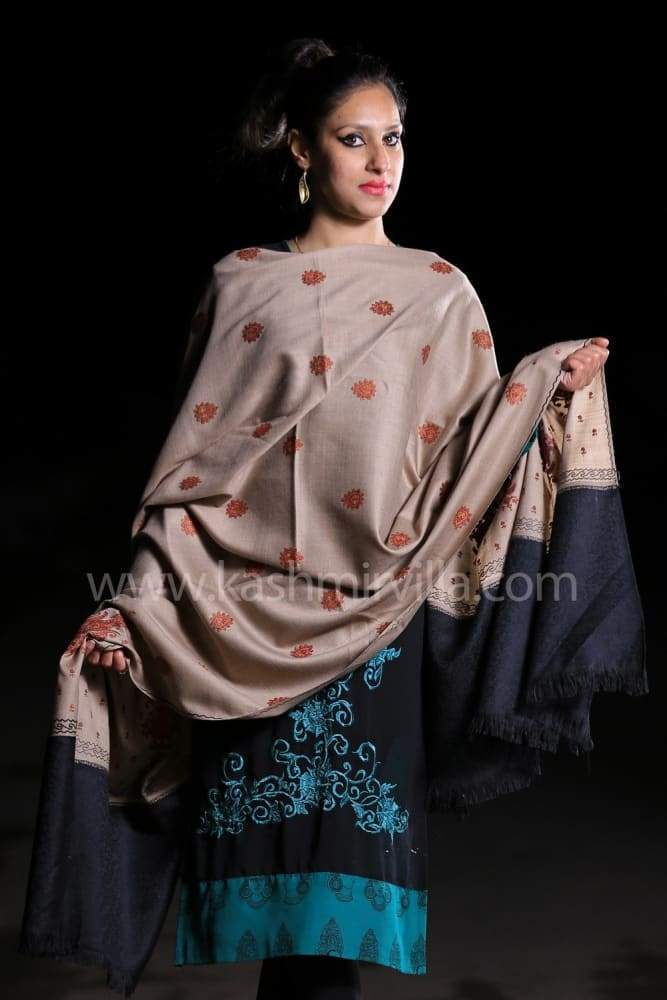 Beige Black Colour Shawl Enriched With Designer Jaal Pattern