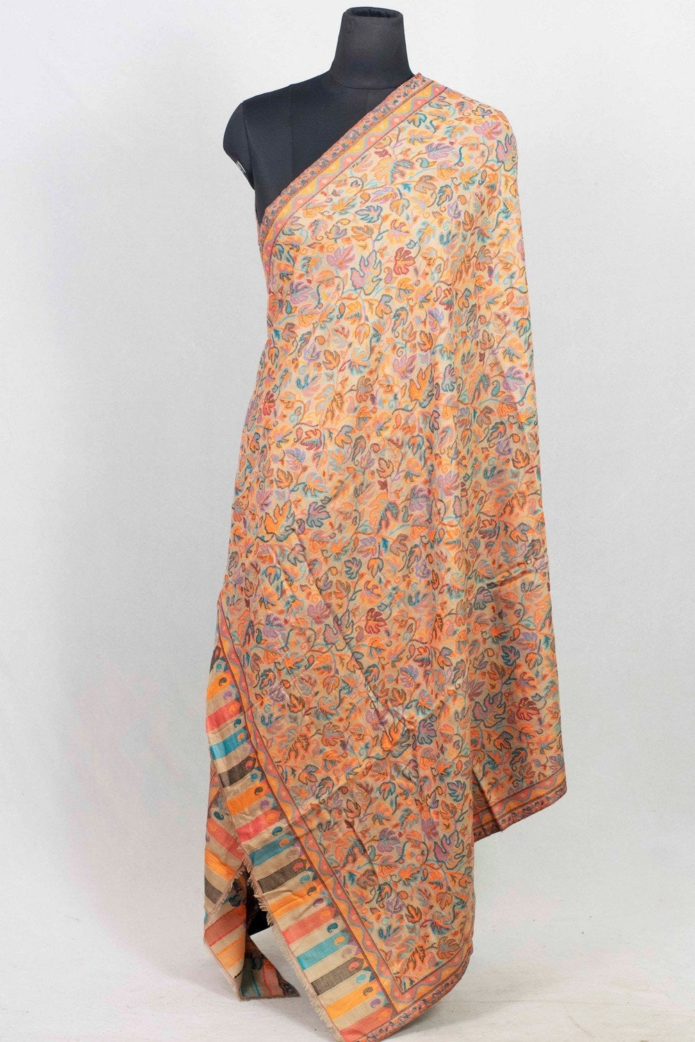 Beige Colour This Dense Kani Chinar Jaal Adds Grace