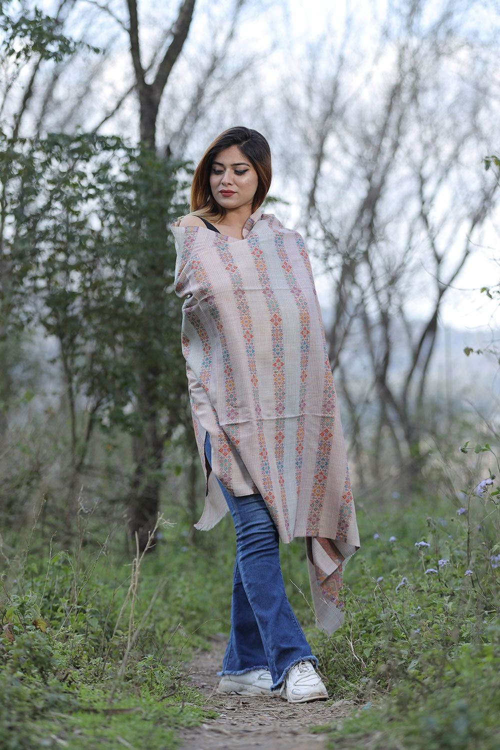 Beige Colour Shawl With Flower Pattern Style Bold And Dense