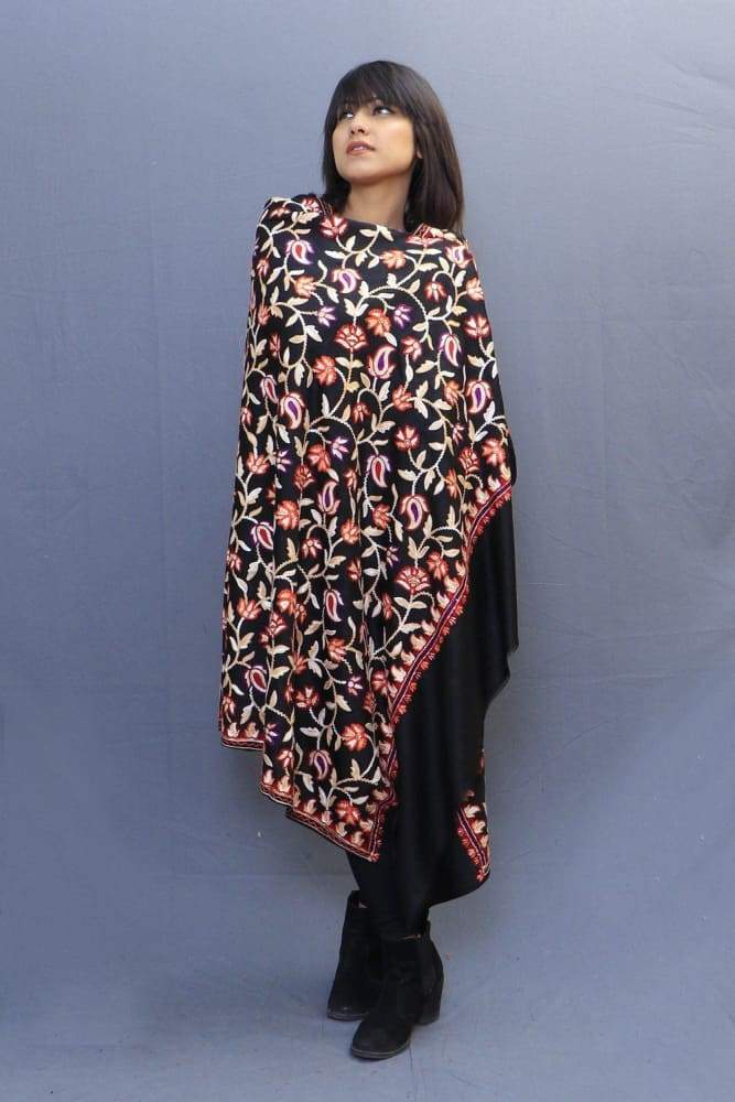 Black Colour Shawl With Amazing All Over Jaal Is A Perfect