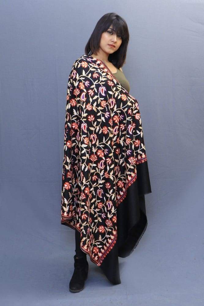 Black Colour Shawl With Amazing All Over Jaal Is A Perfect