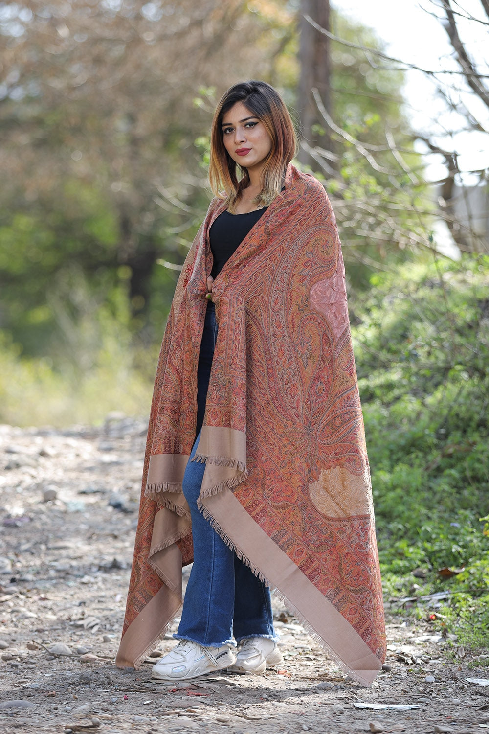 Brown colour jamawar shawl with kashmiri aari work looks/ elegant.