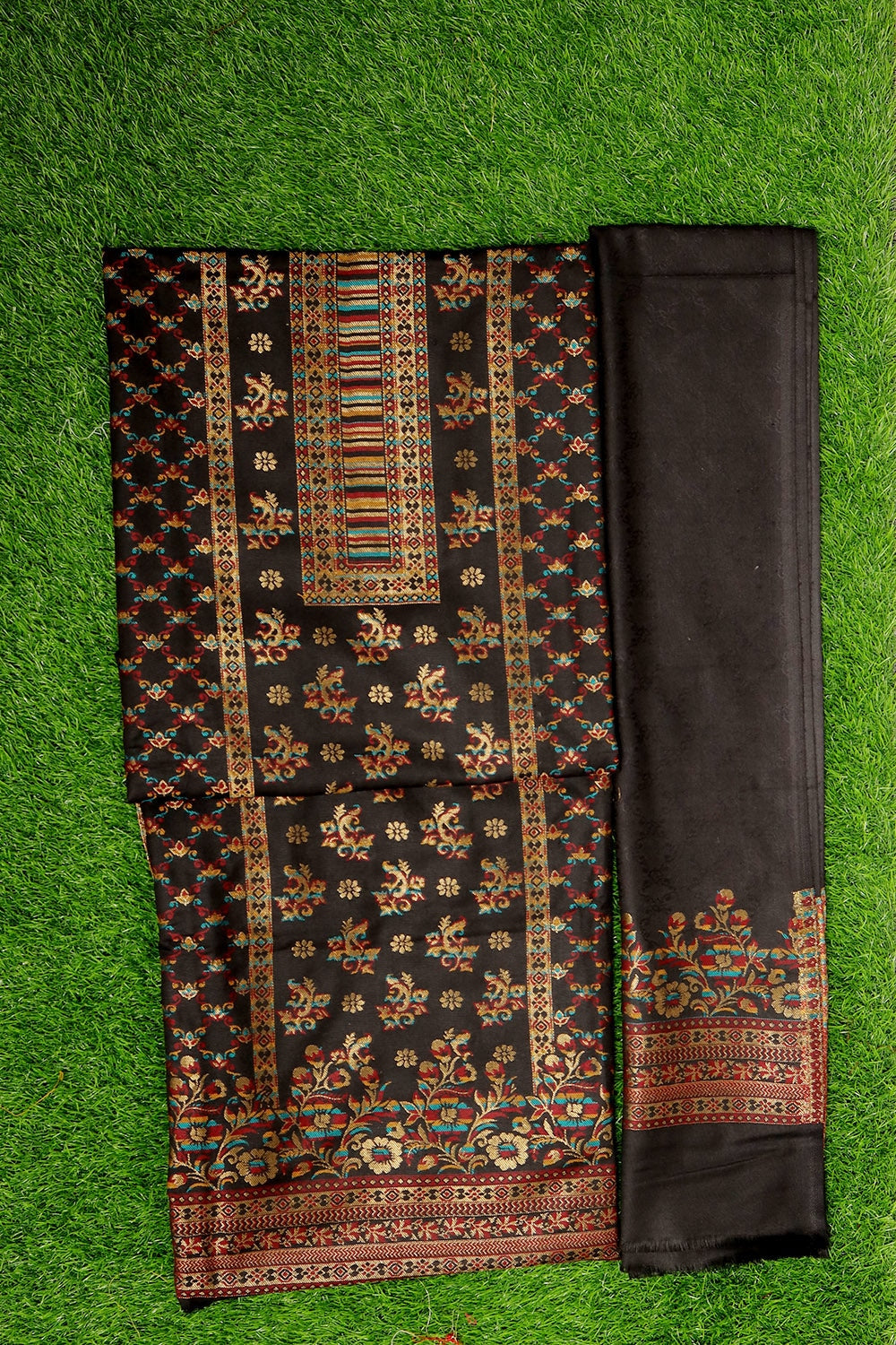 CHARISMATIC BLACK COLOUR COTTON ZARI KANI Suit With Self