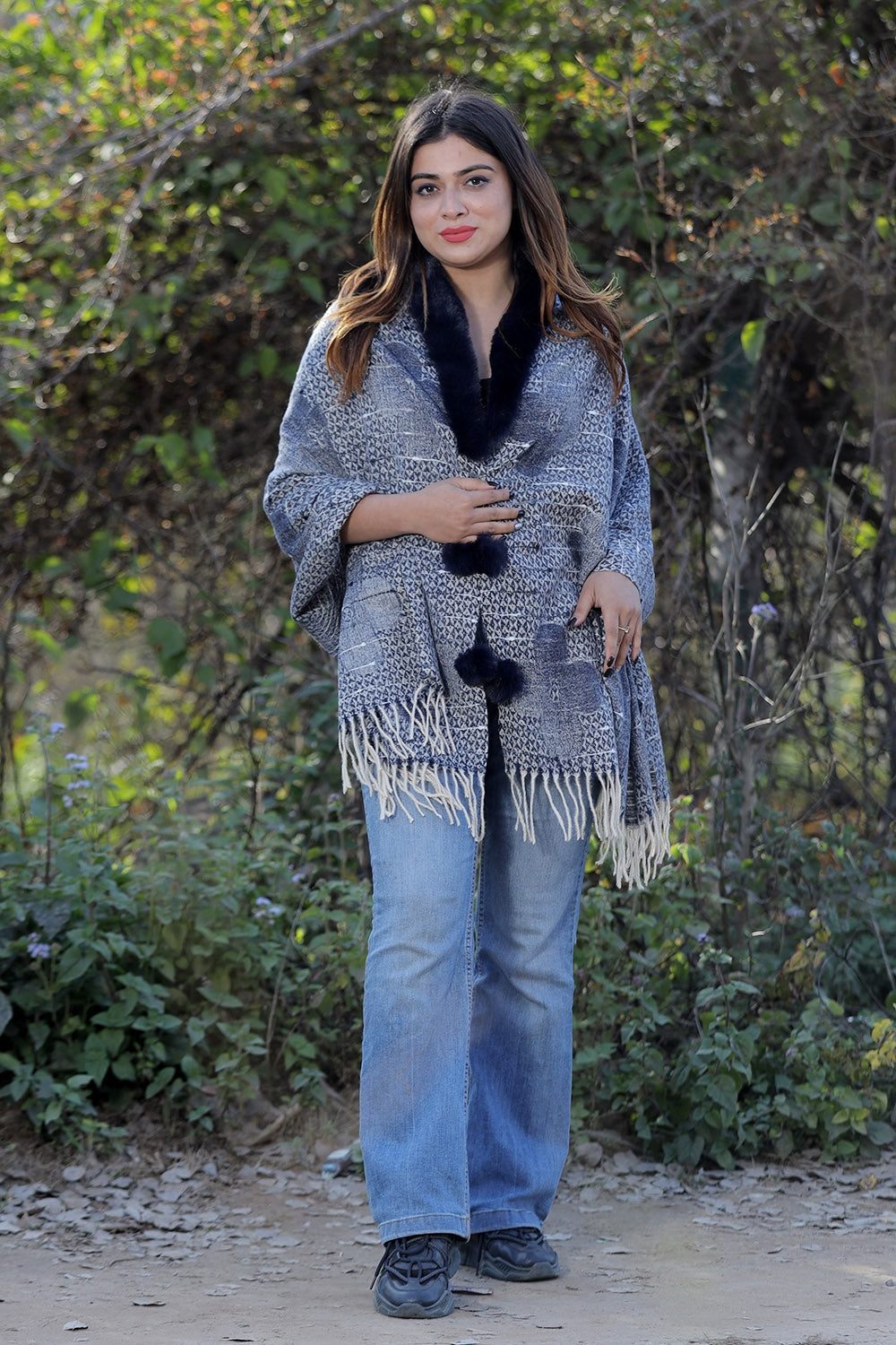 Charismatic Navy Blue Colour Woollen Cashmere Faux Fur Cape