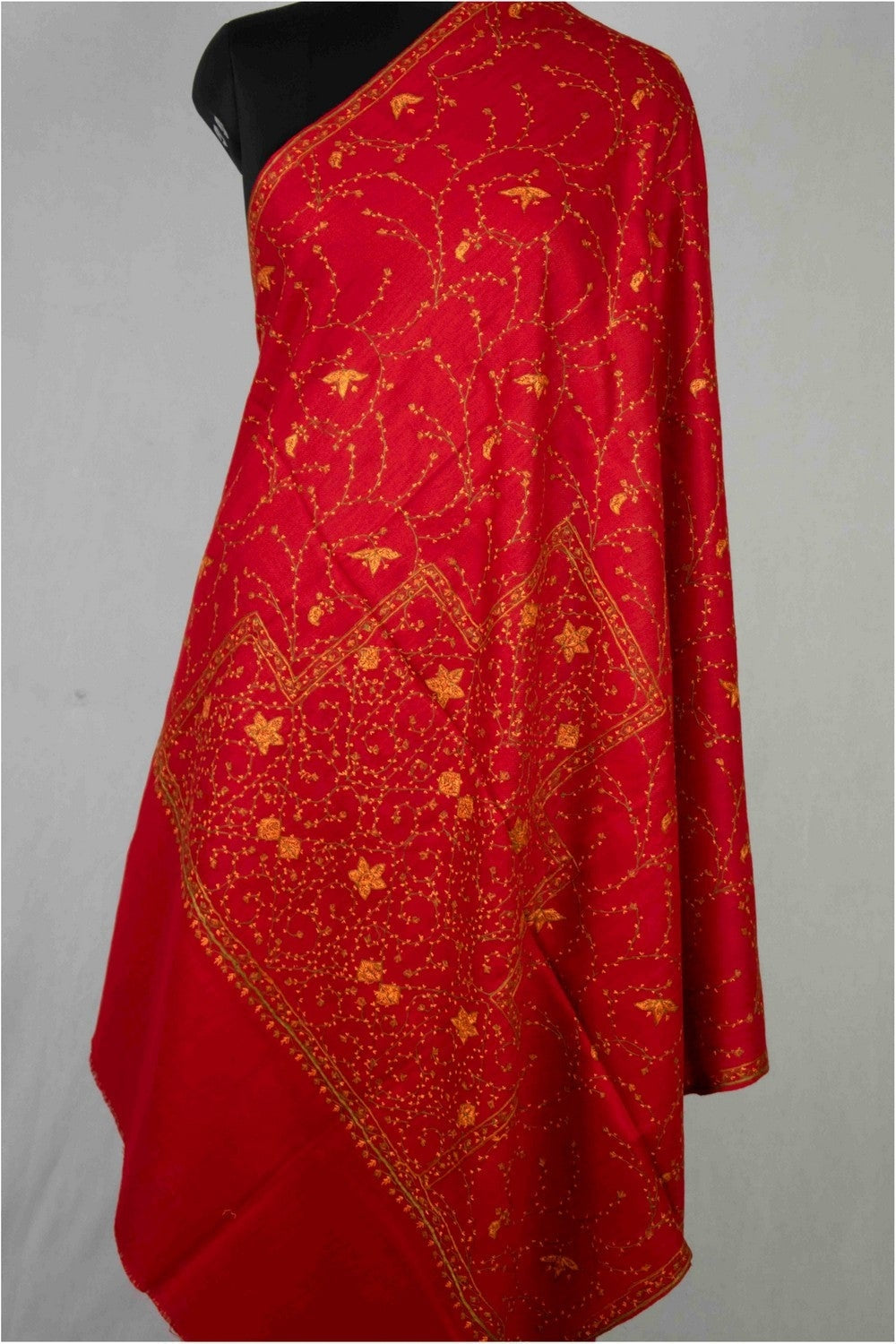 Charismatic Red Colour Kashmiri Sozni Shawl Emblished