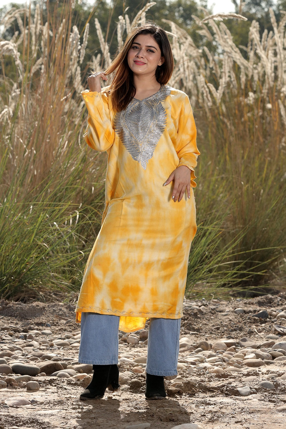 CHARISMATIC YELLOW TIE DYE Colour Aari Tilla Work