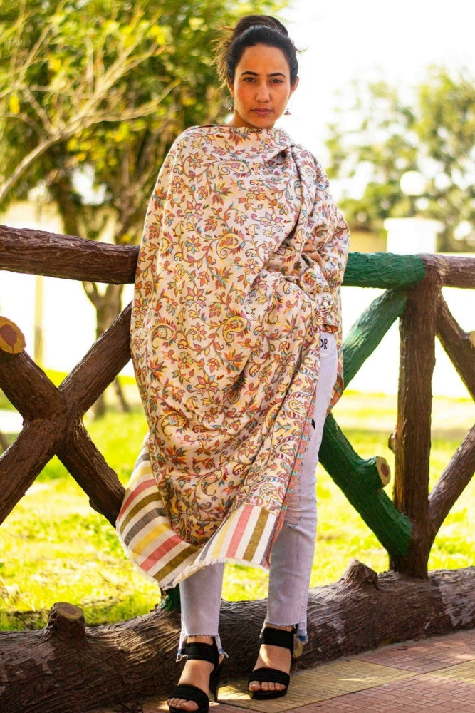 Cream Colour This Dense Kani chinar Jaal Adds Grace