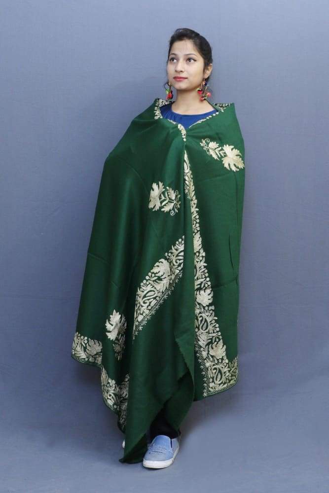 Delicate Tilla Shawl Along With Green Base And Amazing