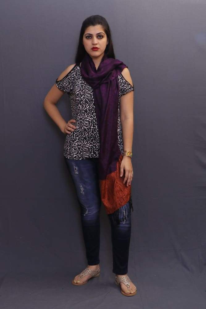 Delicate Wrap Along With Dark Purple Base And Highly