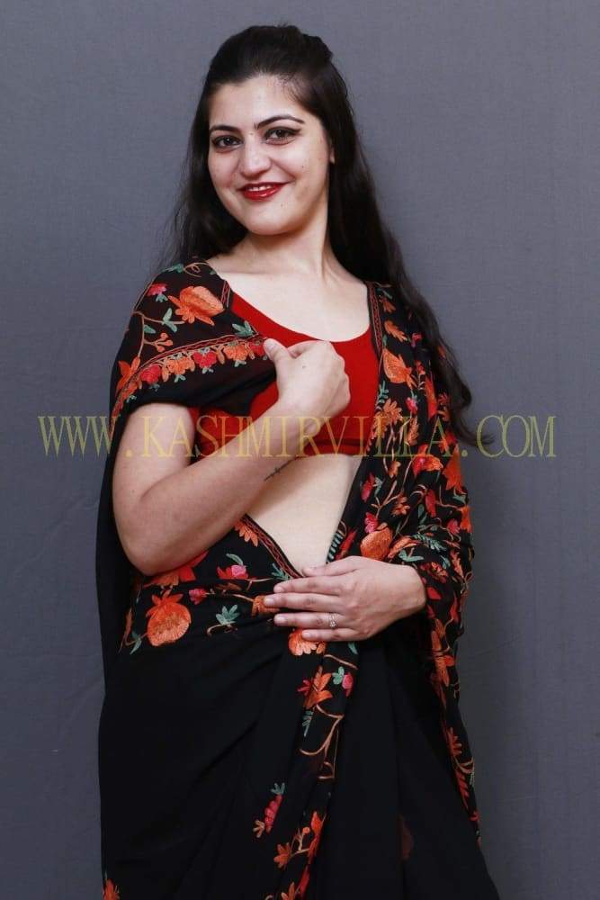 Evergreen Black Colour Saree With Dense Aari Jaal On Pallu