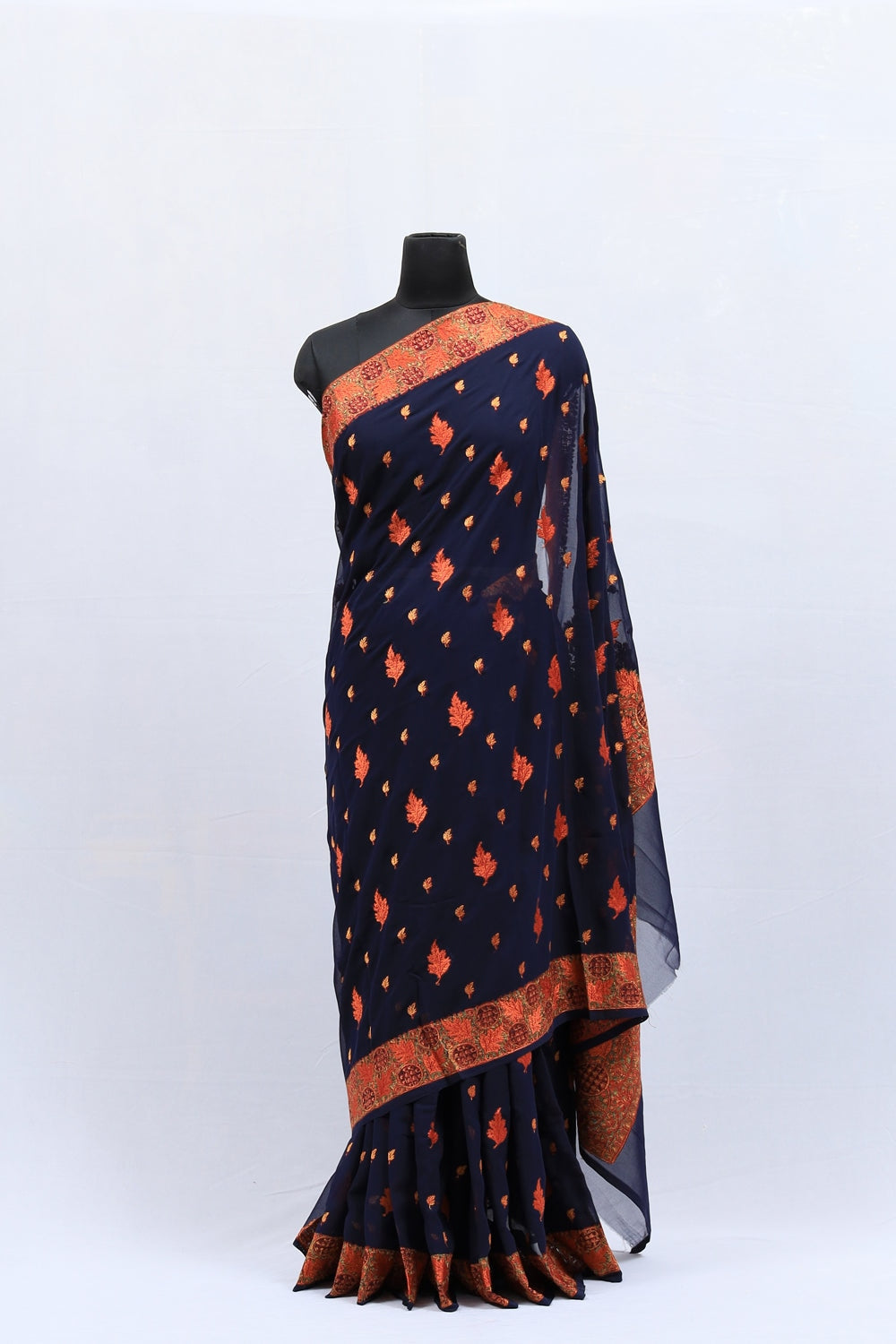 Evergreen navy blue Colour Saree Looks Wonderful