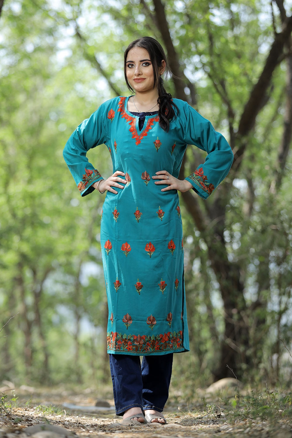 Exotic Green Colour Cotton Kurti With Kashmiri Motifs