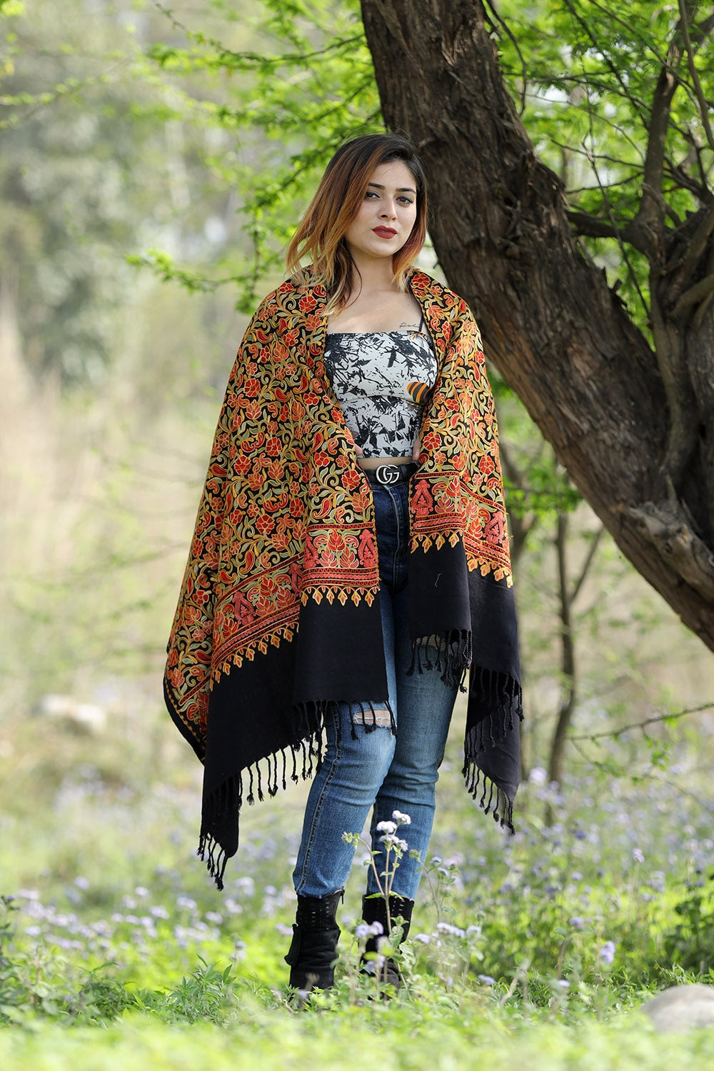 EXOTIC MULTICOLORED Black Colour Stole With Graceful Dense