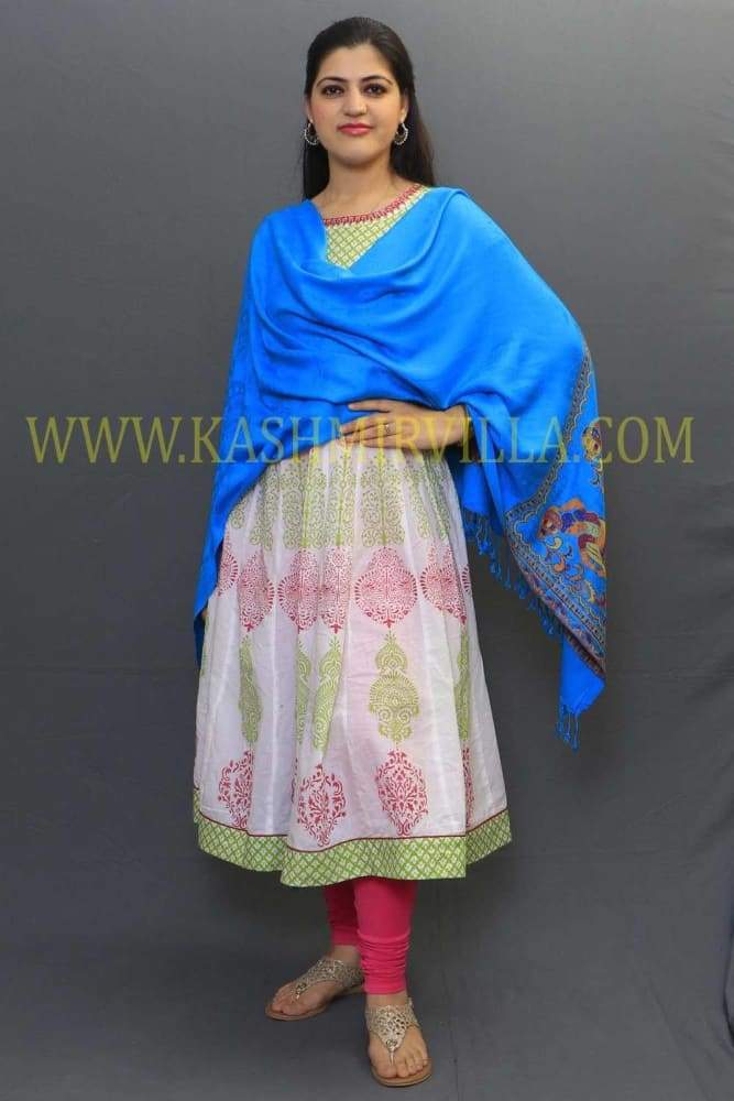 Ferozi Color Stole Enriched With Digital Printing On Border