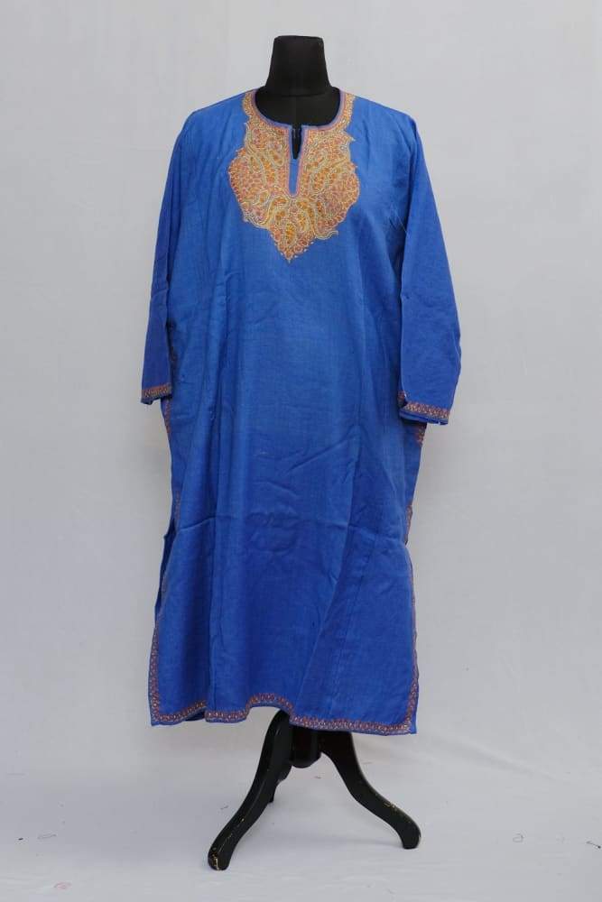 Ferozi Colour Phiran With Kashmiri Sozni Work Looks