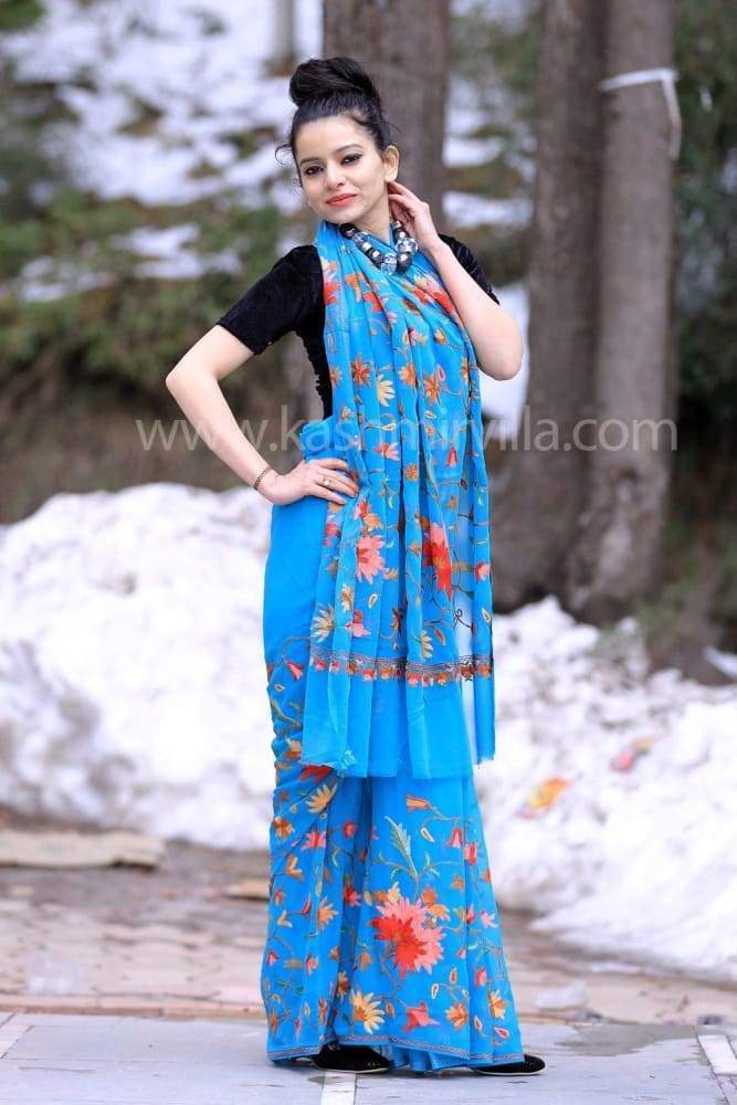 Firozi Blue Colour Georgette Sarees Amazingly Crafted