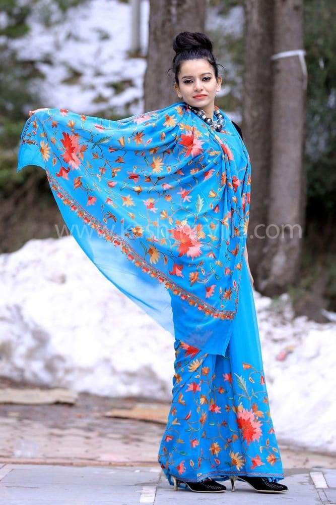 Firozi Blue Colour Georgette Sarees Amazingly Crafted