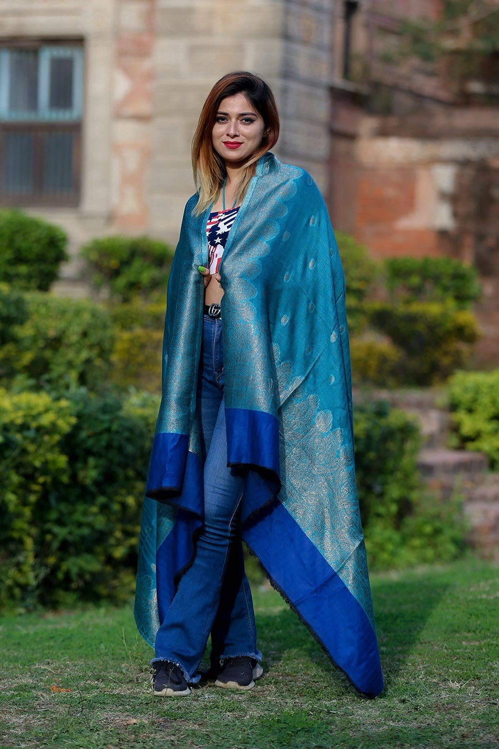 FIROZI SHAWL DEFINES ROYAL AND LUXURIOUS EXTREMELY