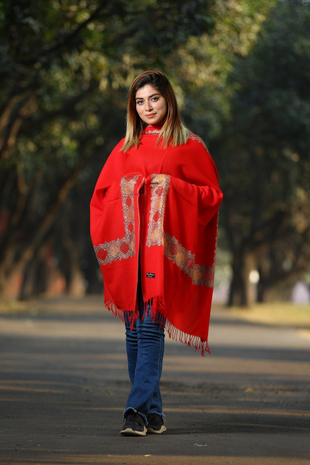 GLORIOUS RED COLOUR KASHMIRI STOLE WITH CLASSY SWAROVSKI