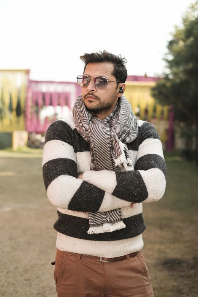 Grey White Color Heavy Semi Pashmina Texture Gents Shawl