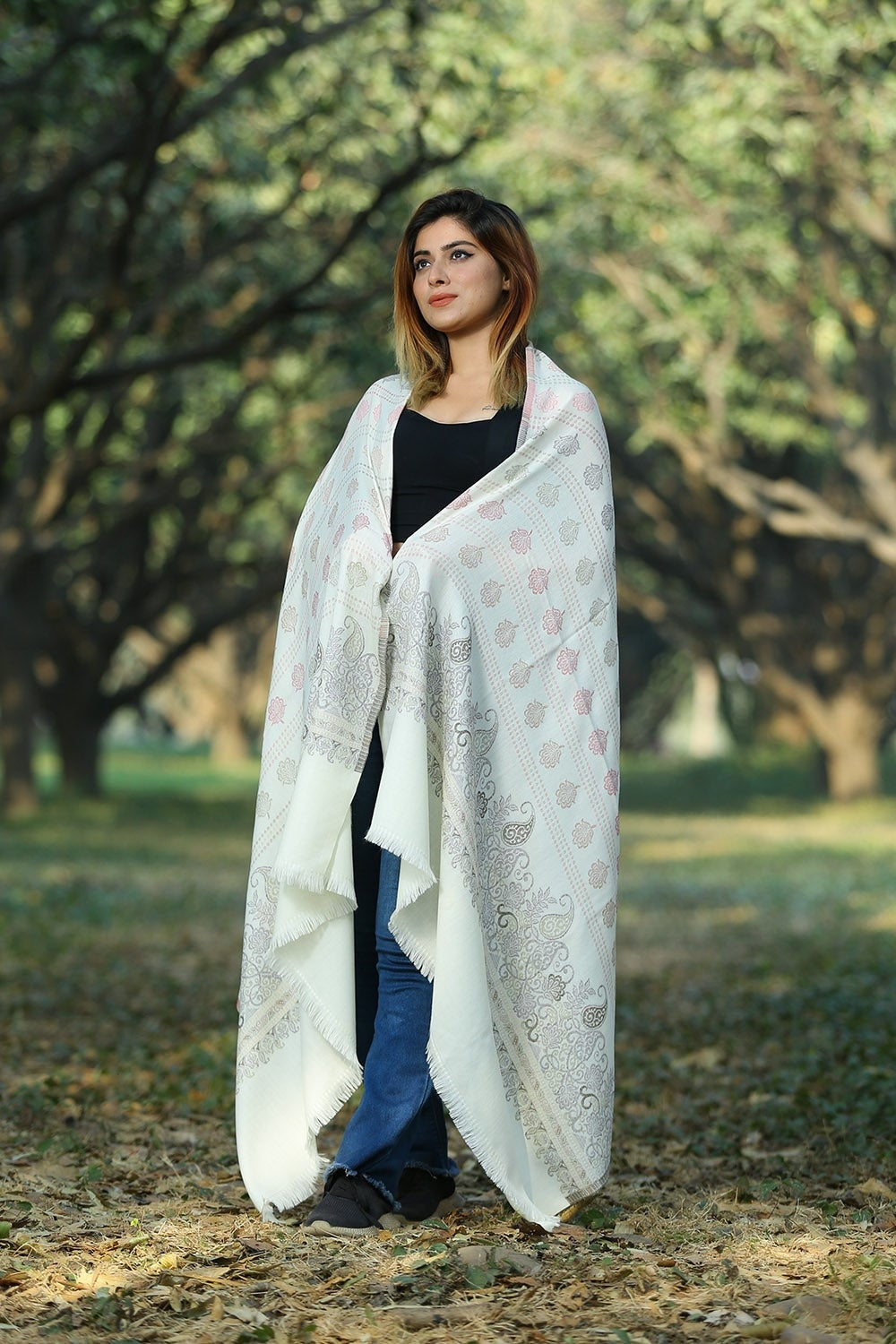 IVORY WHITE (PEARLY) COLOUR KANI SHAWL DEFINES FEMINISM