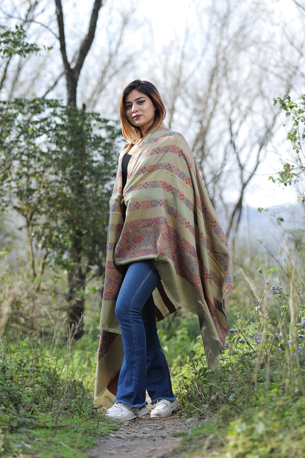 Khaki Green Colour Shawl With Flower Pattern Style Bold